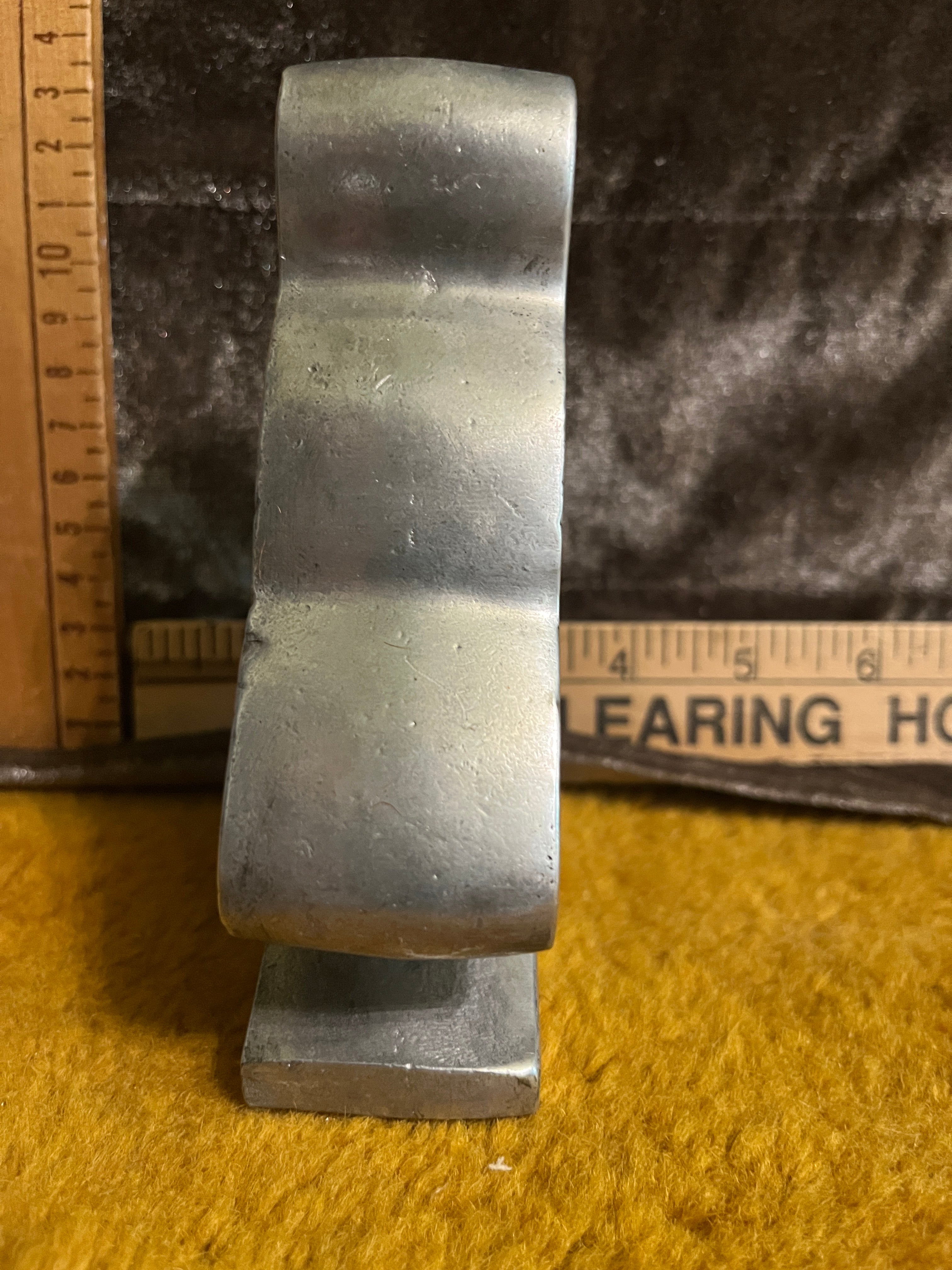 Vintage 1970s Wilton Armetale Heavy Cast Aluminum Owl Bookend / Doorstop (1.5 lbs) pf