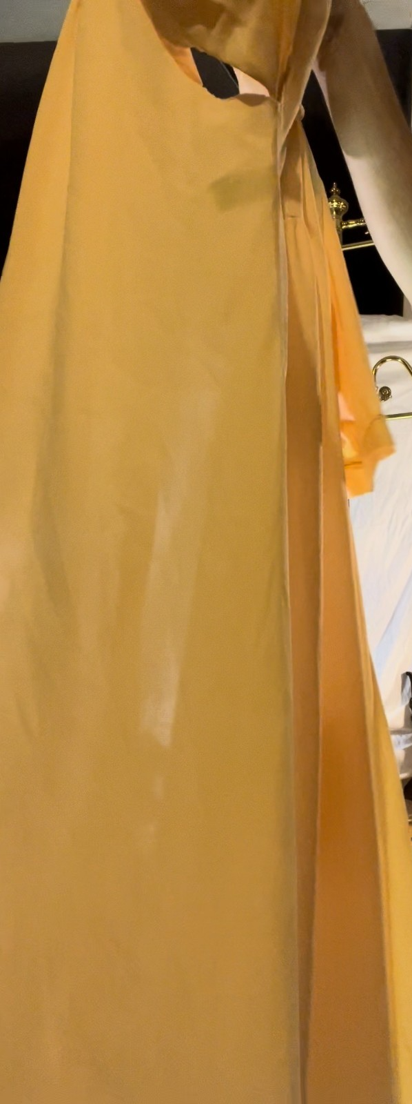Vintage LORRAINE 100% Nylon 1970s Pastel Yellow M Long Robe