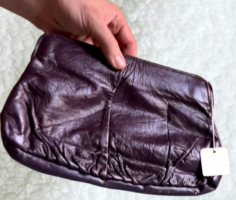 Vintage dark purple leather clutch 70s/80s
