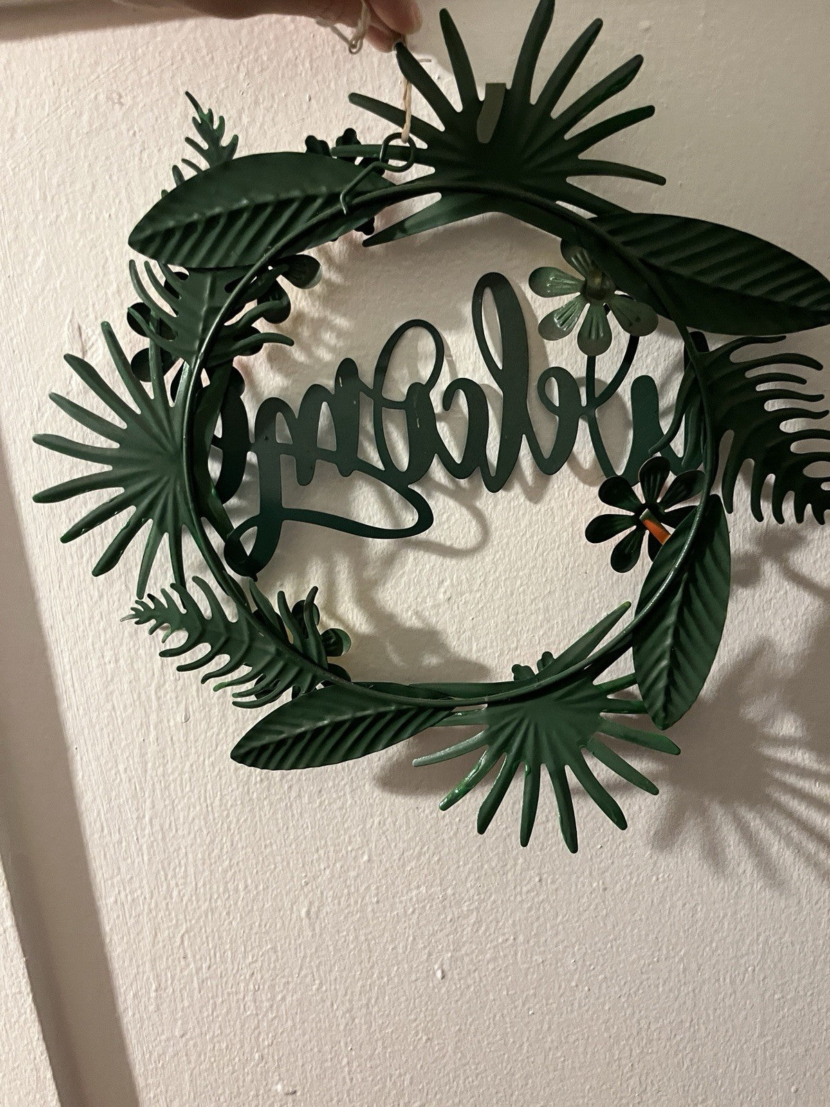 13” Tropical Flower Welcome Sign Decor Metal Wreath For Door Or Wall
