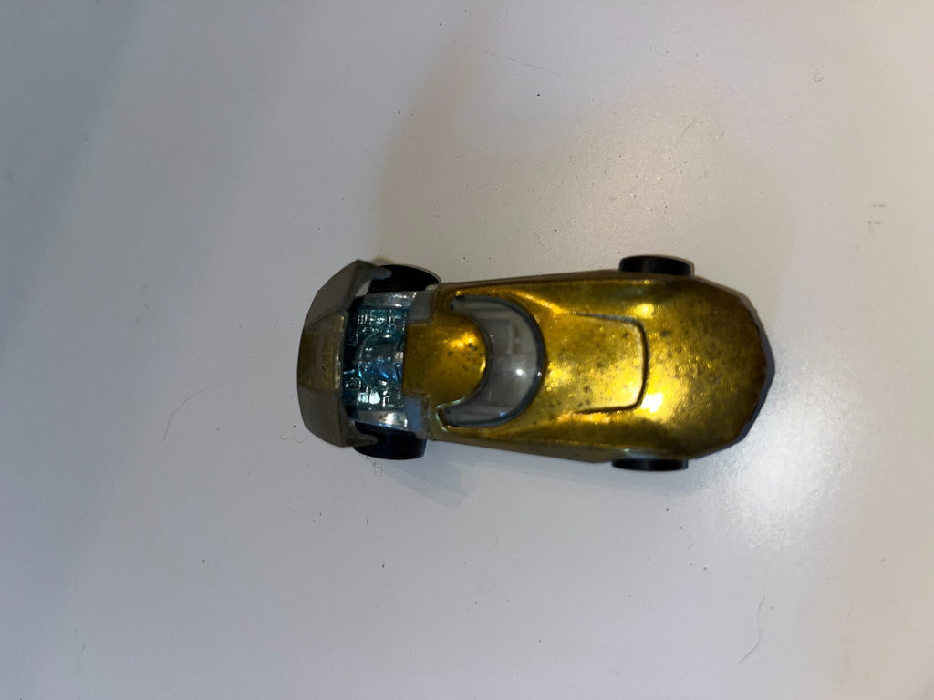 Vintage Mattel Hot Wheels Redline 1968 Turbofire Gold USA and medallion