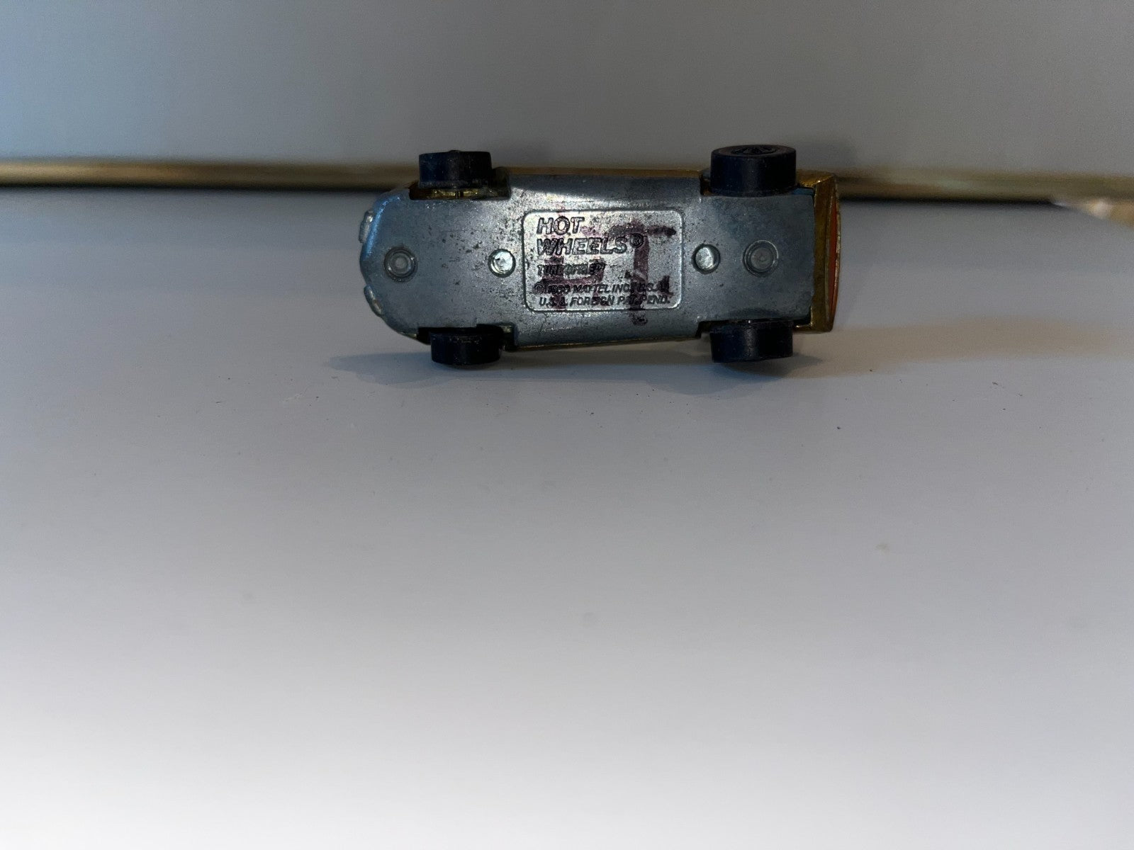 Vintage Mattel Hot Wheels Redline 1968 Turbofire Gold USA and medallion