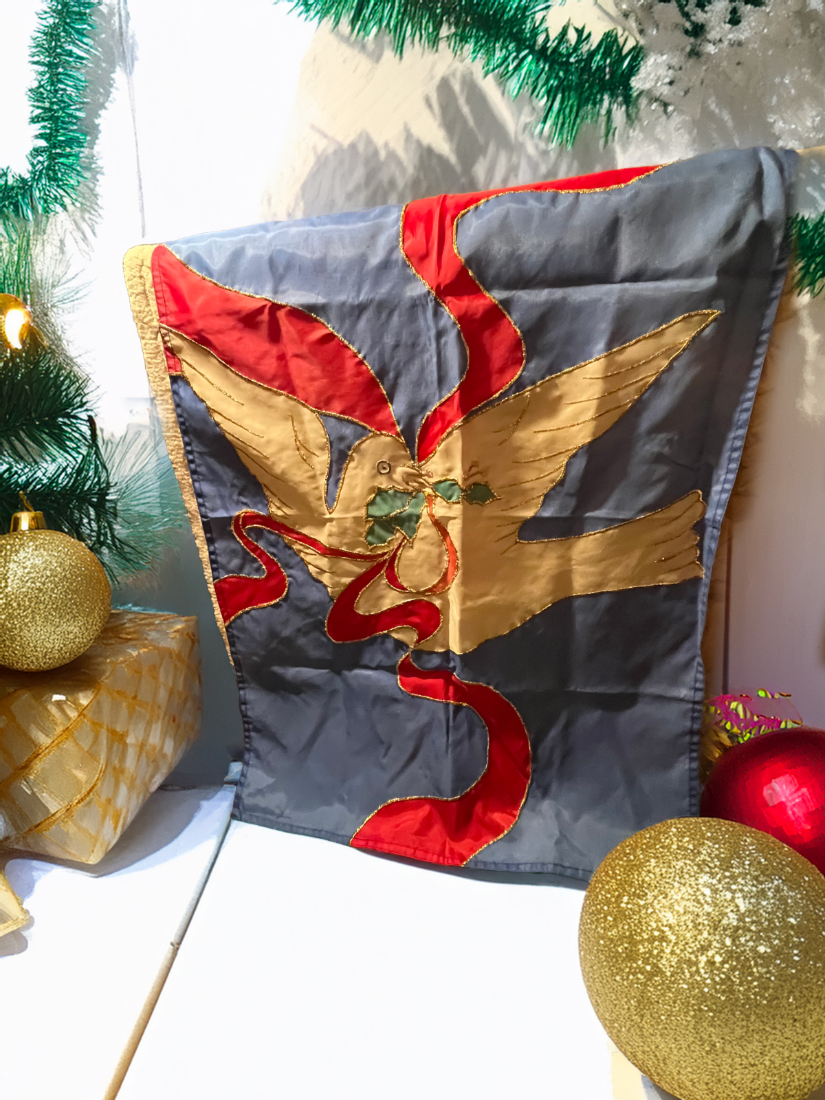 CHRISTMAS WHITE DOVE WITH OLIVE LEAF PEACE HOUSE Flag 37" X 23"