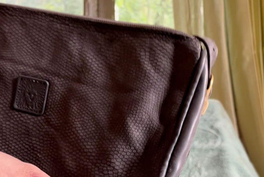 Vtg.  Anne KLEIN For CALDERON Wine Leather Soft Clutch Shoulder Bag. F.S.