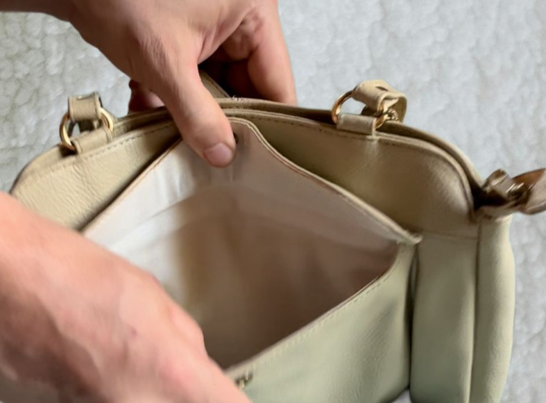 Vintage 90s Beige Leather Top‑Handle Handbag – Structured Front Pocket