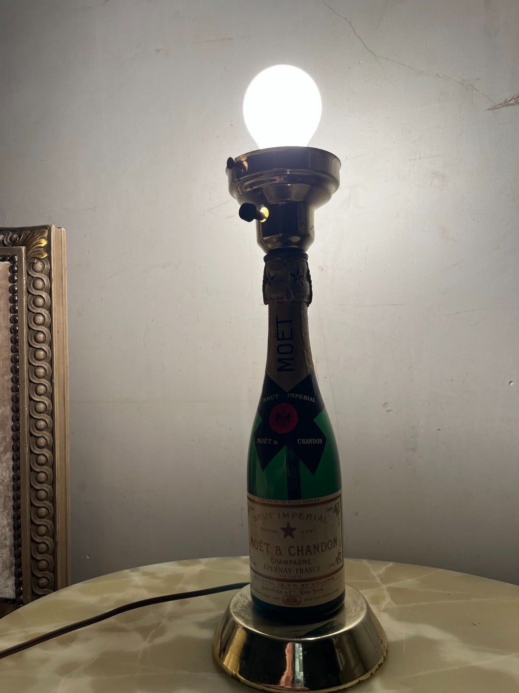 Vintage Moët Chandon Imperial Brut Champagne LAMP