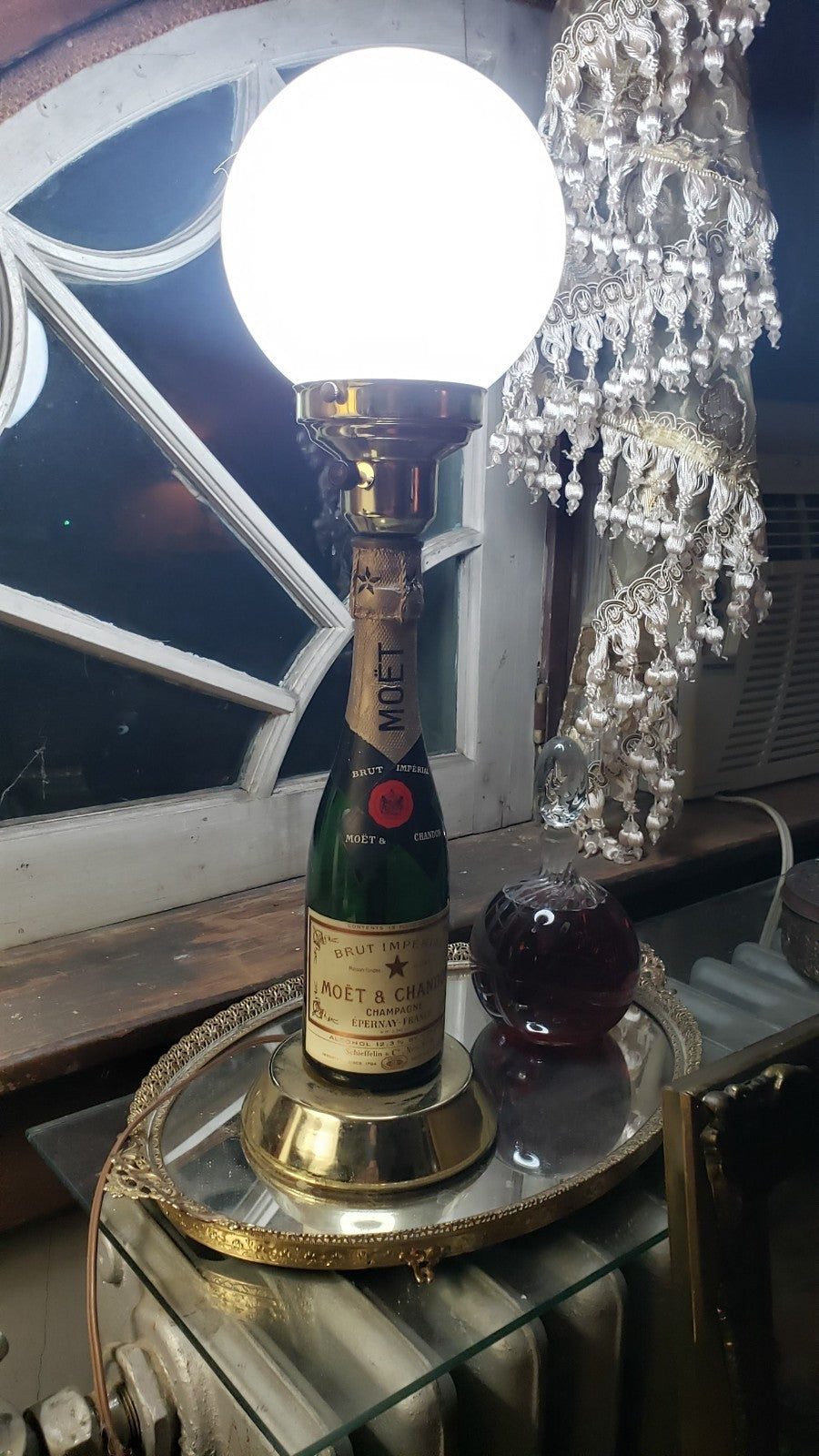 Vintage Moët Chandon Imperial Brut Champagne LAMP