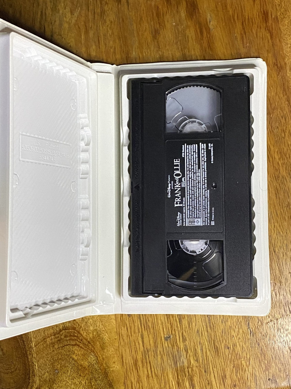 Walt Disney's Frank and Ollie (VHS, 1999)