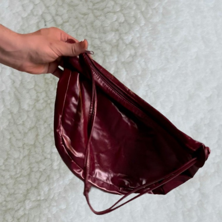 Vintage Burgundy Faux‑Leather Shoulder Bag — Slouchy 90s Style, Single Strap