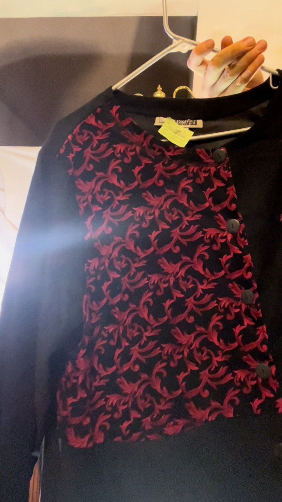 Vintage Y2K CM Shapes Asymmetrical Button Front Top Women’s 1X Black Red Flocked