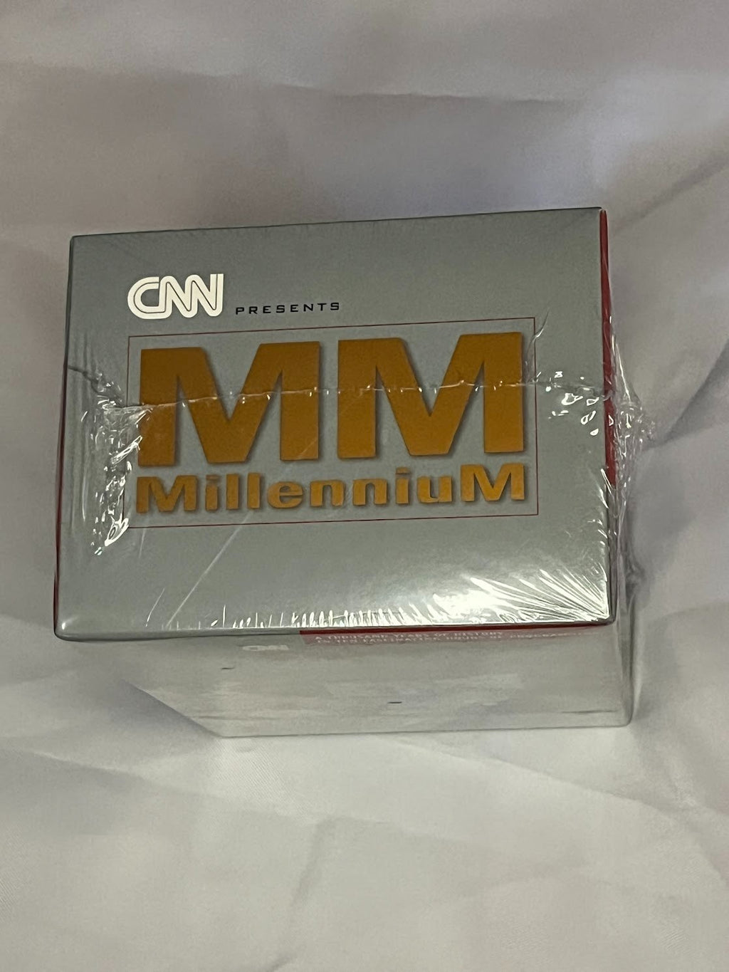 CNN Presents MILLENNIUM The Last 1000 Years  Warner 1999 5 VHS Video Box Set