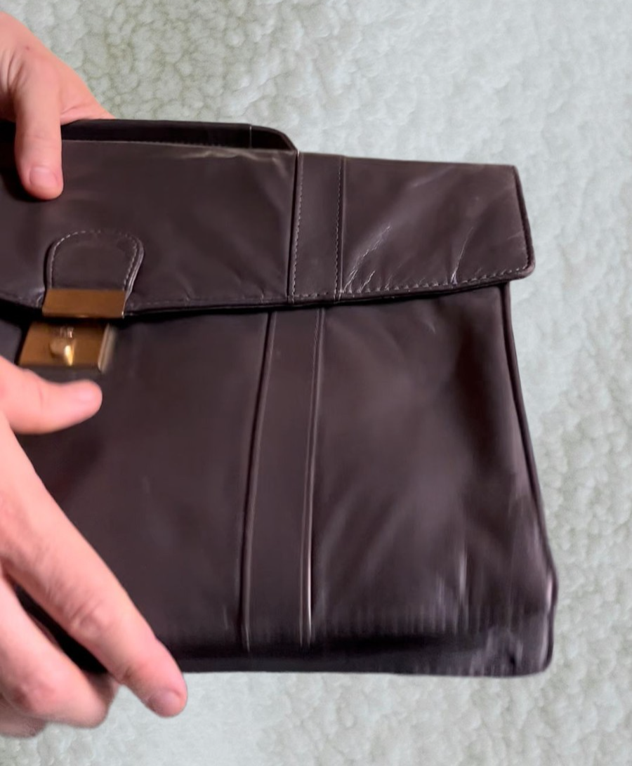 Vintage Dark Brown Leather Briefcase — Gold‑Tone Lock, Satin Lining, Top Handle