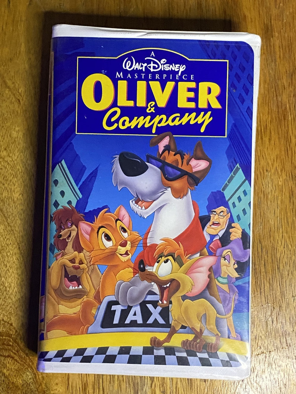 Walt Disney's Oliver and Company VHS