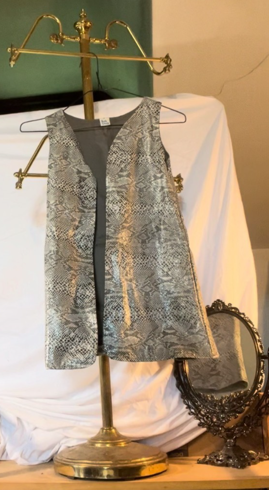 Vintage 1970s Ruth Scharff Snakeskin Print Vest Gray Black Satin Look