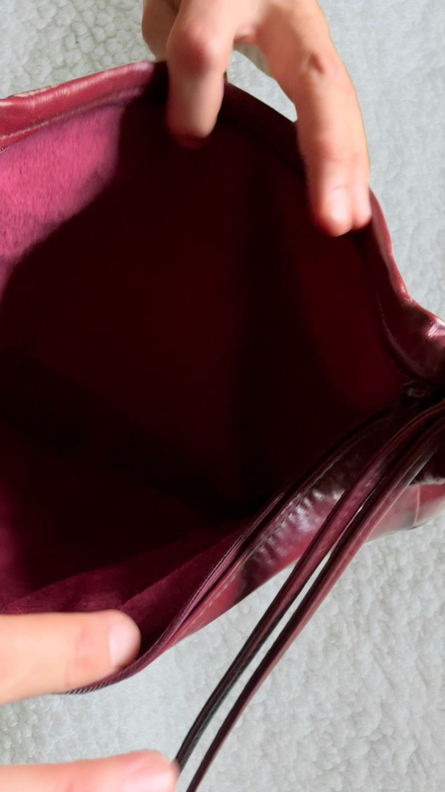 Vintage Burgundy Faux‑Leather Shoulder Bag — Slouchy 90s Style, Single Strap