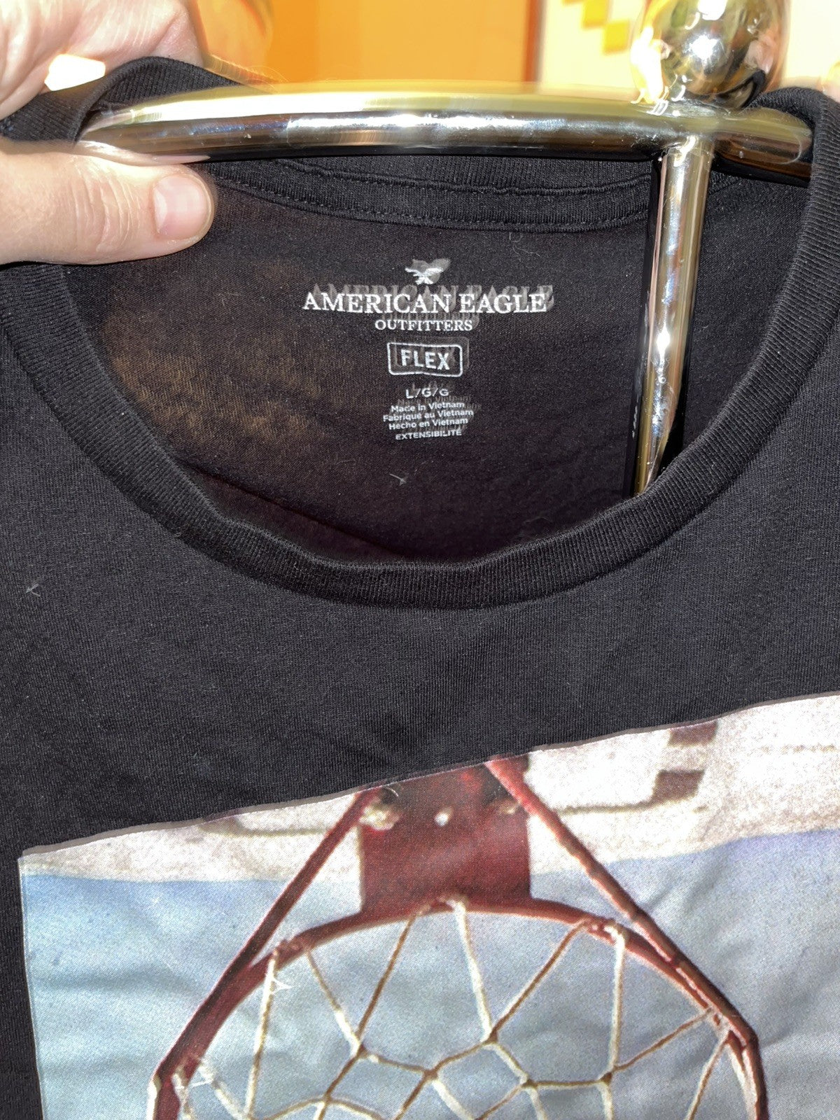 American Eagle Outfitters Basketball T-Shirt Mens Flex (L) Ball IN Rim