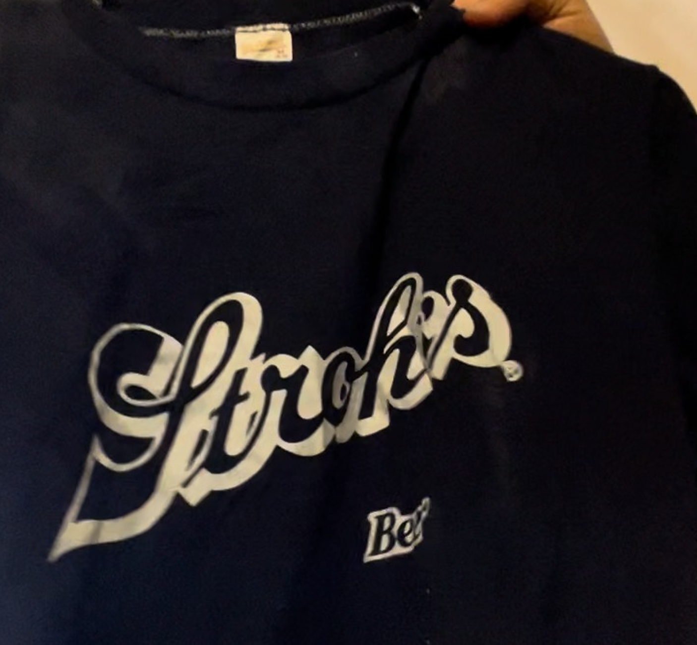 Vintage 80s 90s Stroh’s Beer T‑Shirt Black Graphic Tee Single Stitch Style M