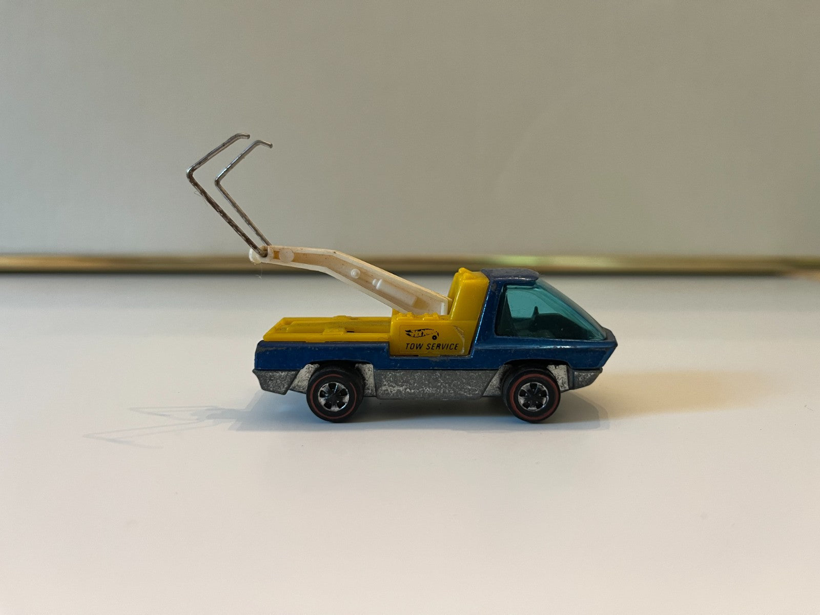 Superb Hot Wheels Redline US Heavy Weights Tow Truck Aqua Green Blue