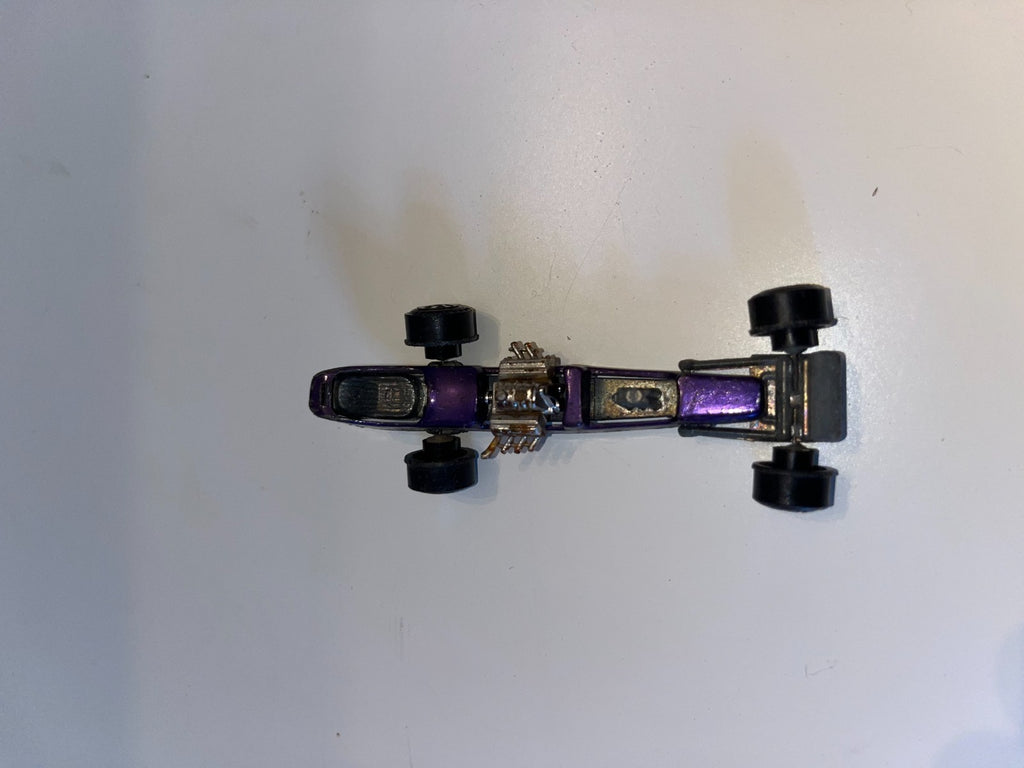 Johnny Lightning Topper Custom Dragster Purple Vintage