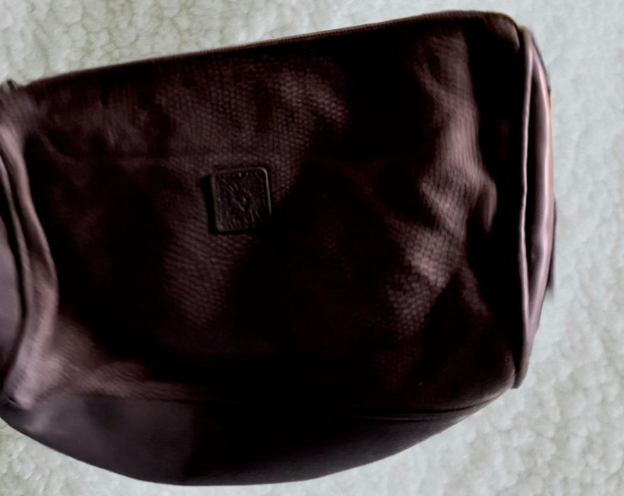 Vtg.  Anne KLEIN For CALDERON Wine Leather Soft Clutch Shoulder Bag. F.S.