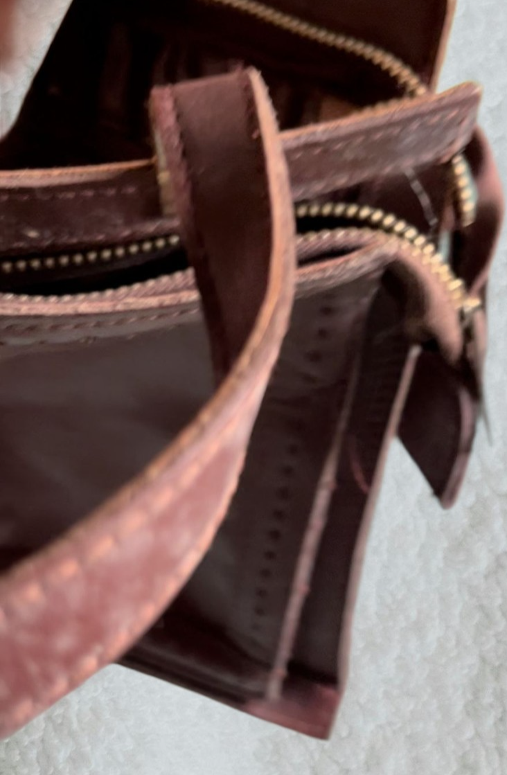 80's Vintage Hong Kong Genuine Leather Saddle‑Stitch Shoulder Bag