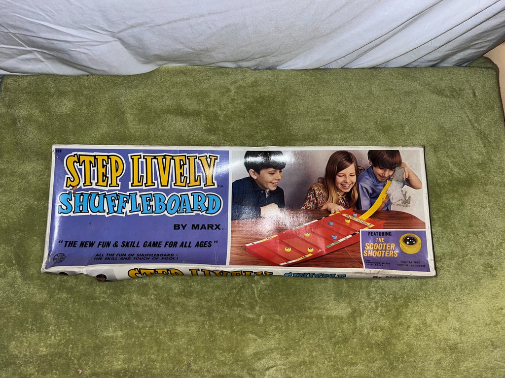 Vintage 1972 Louis Marx Step Lively Shuffle Board Table Top Game  complete