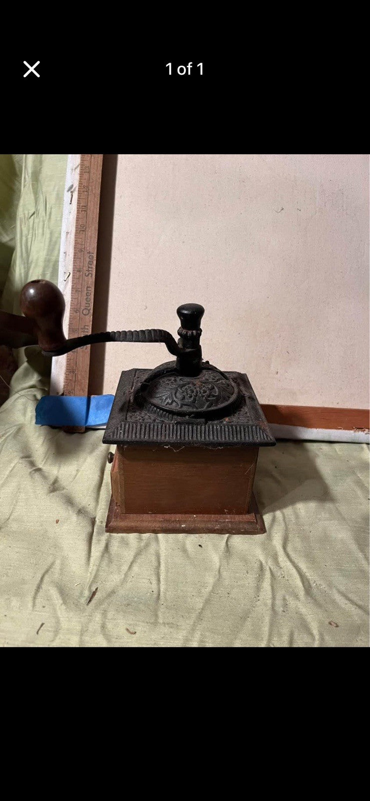 Vintage Cast Iron W/ Wood Hand Crank Coffee Grinder Mill With Mill Drawer