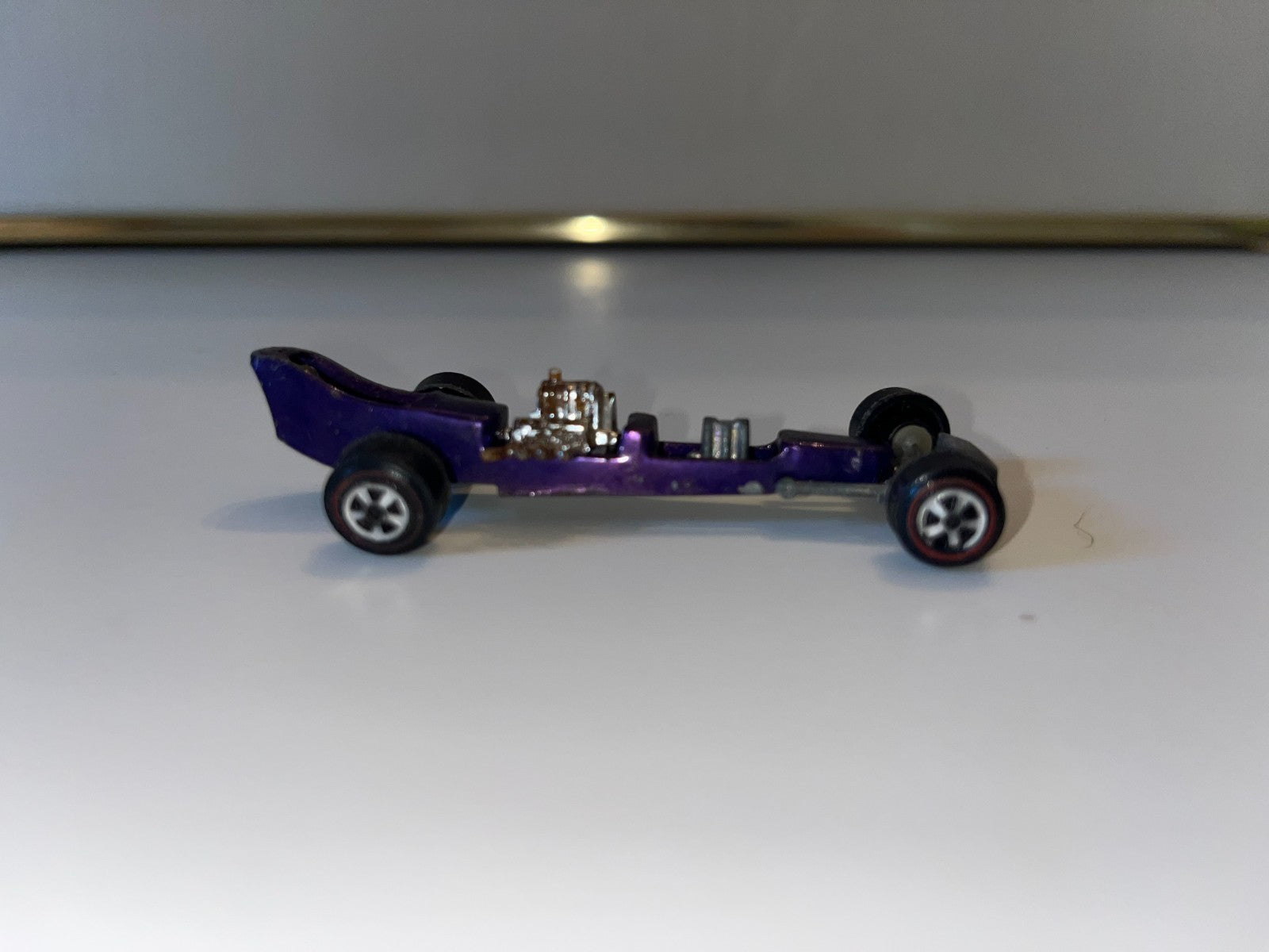 Johnny Lightning Topper Custom Dragster Purple Vintage