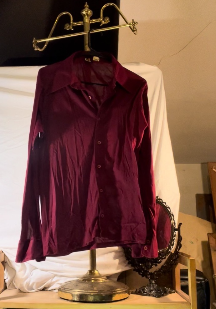 Vintage 70s 1UP by Golden Vee Slim Trim Mens Button Up Shirt Burgundy Disco L