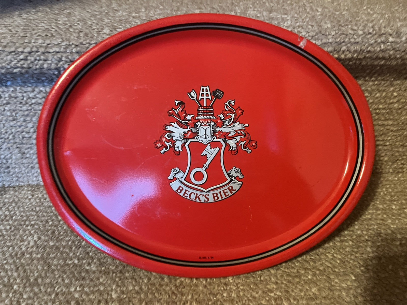 Vintage Rare Beck's Bier Oval Coat of Arms Tray 1960s Germany Gr8 Cond Metal Red