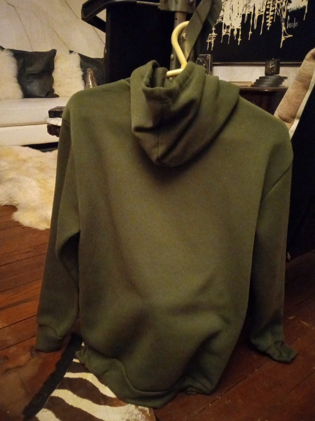 Ice Spice Sweatshirt  Medium Green - RARE Avenue 1975