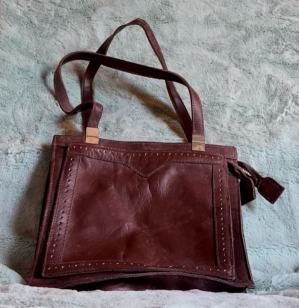 80's Vintage Hong Kong Genuine Leather Saddle‑Stitch Shoulder Bag