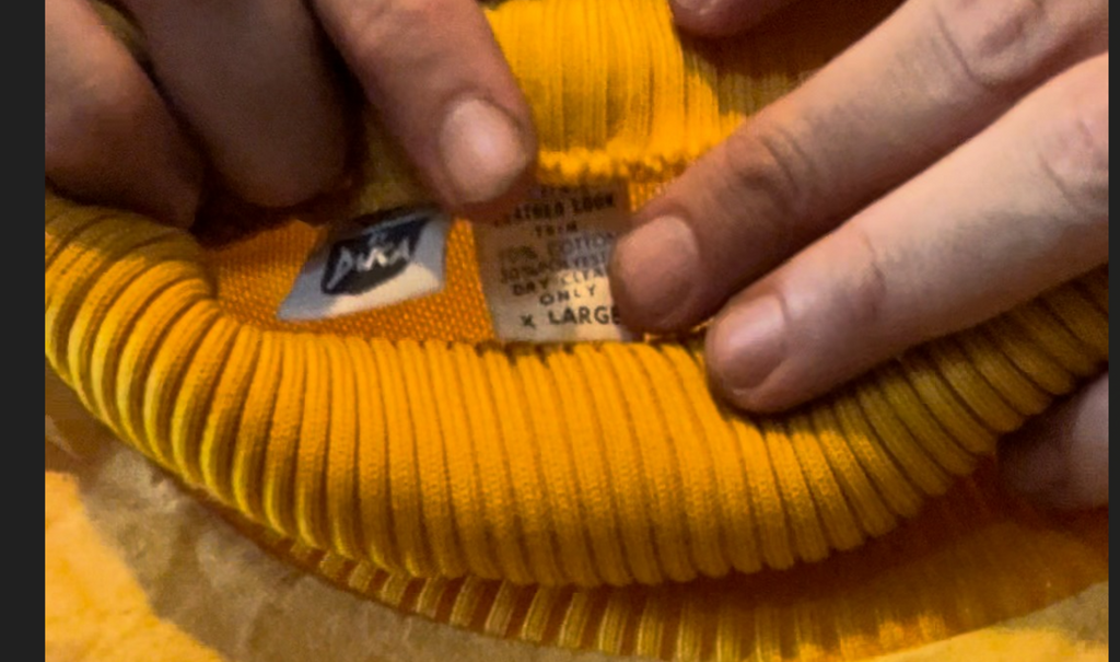 Vintage DUKA Registered Look Mustard Cotton Turtleneck Hong Kong XL 80s 90s