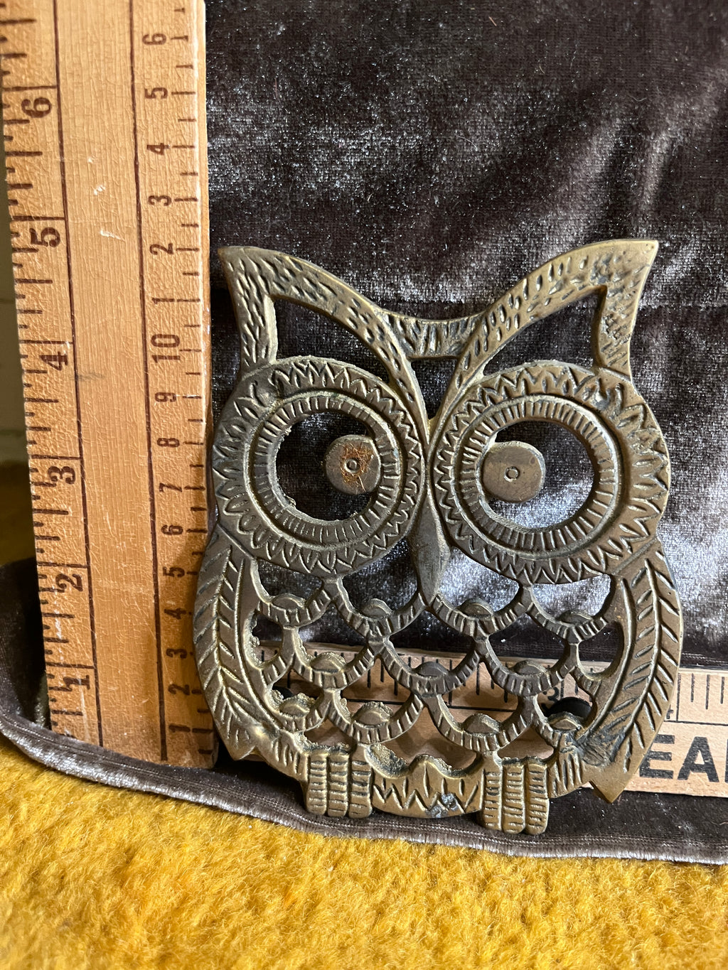 Vintage Solid Brass Owl Trivet – 5" x 4" Mid-Century Boho Kitchen Hot Plate pf
