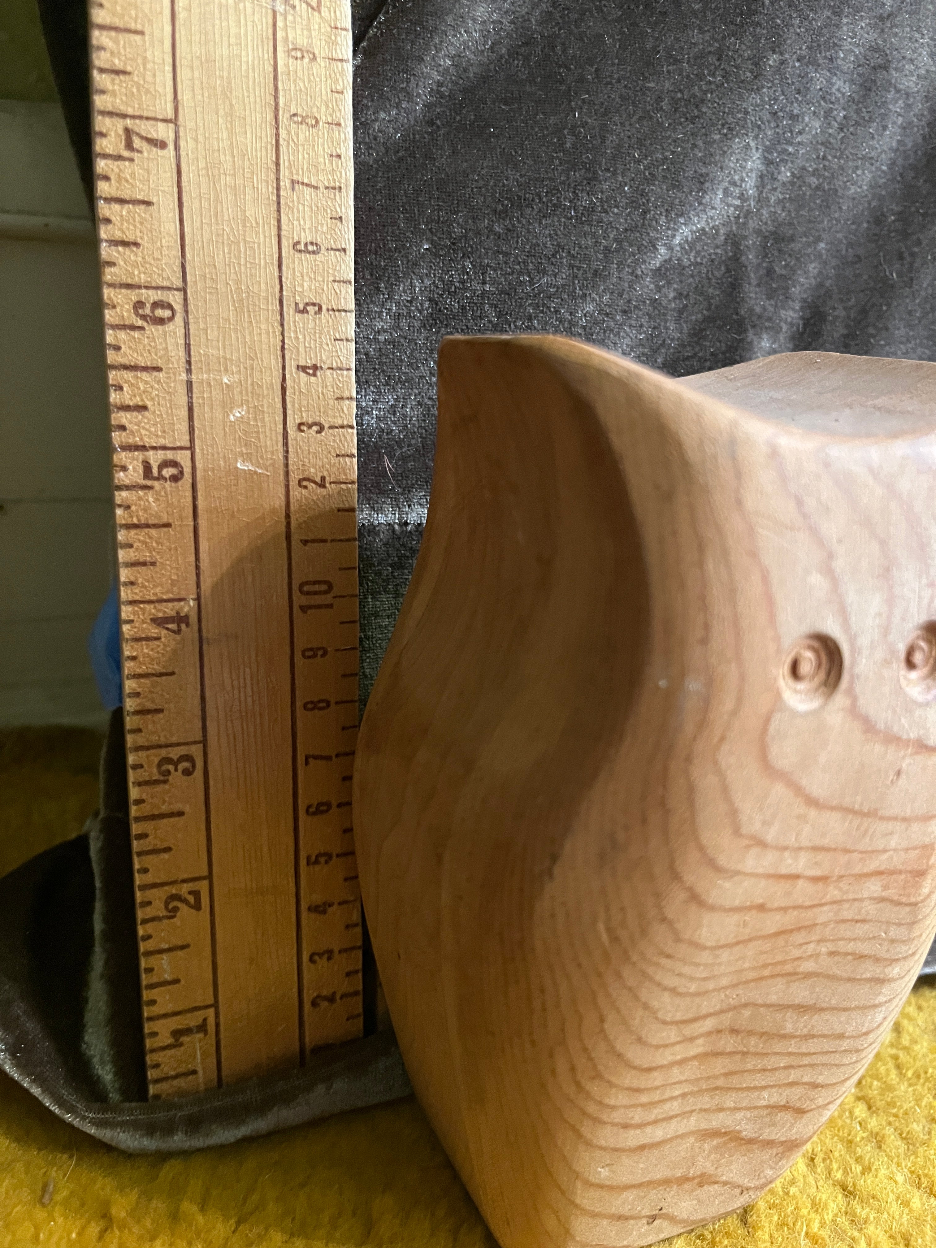 Vintage 5.5” MCM Hand-Carved Wooden Owl Figurine 🦉pf