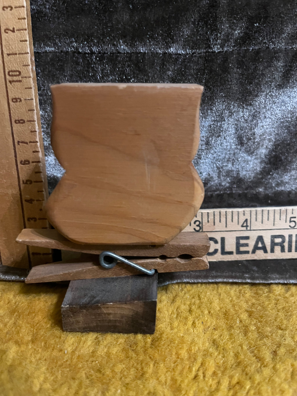 🦉 Vintage 1970s Wooden Owl Note Holder pf