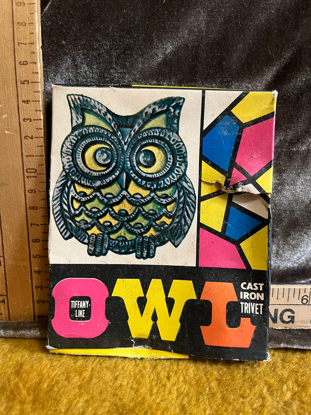 DEADSTOCK Vintage 1973 "Tiffany-Style" Cast Iron Owl Trivet – UNOPENED in Original Box! Pf
