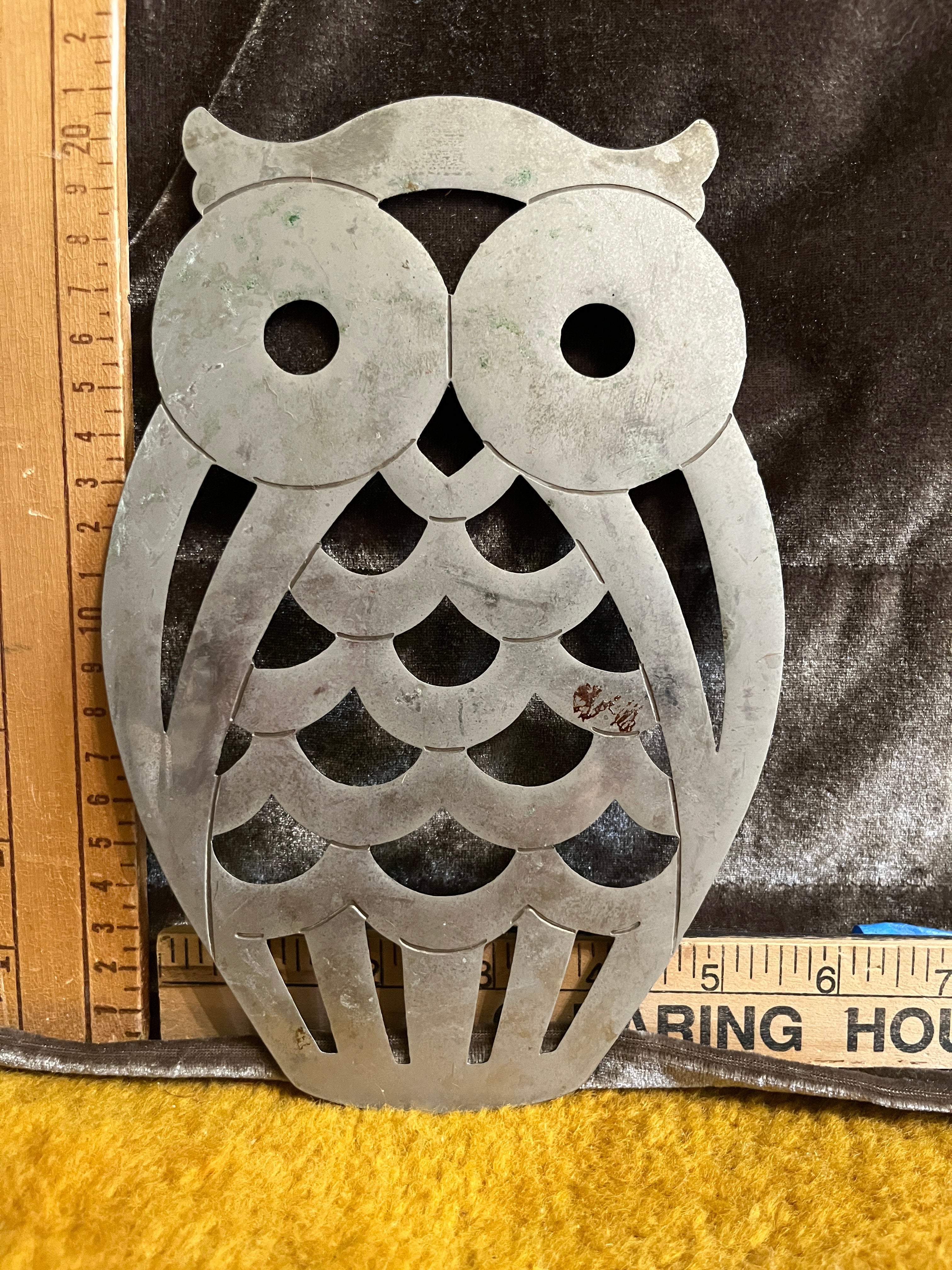 Vintage FB Rogers Silver-Tone Owl Trivet / Wall Art 8.5x5 inches pf