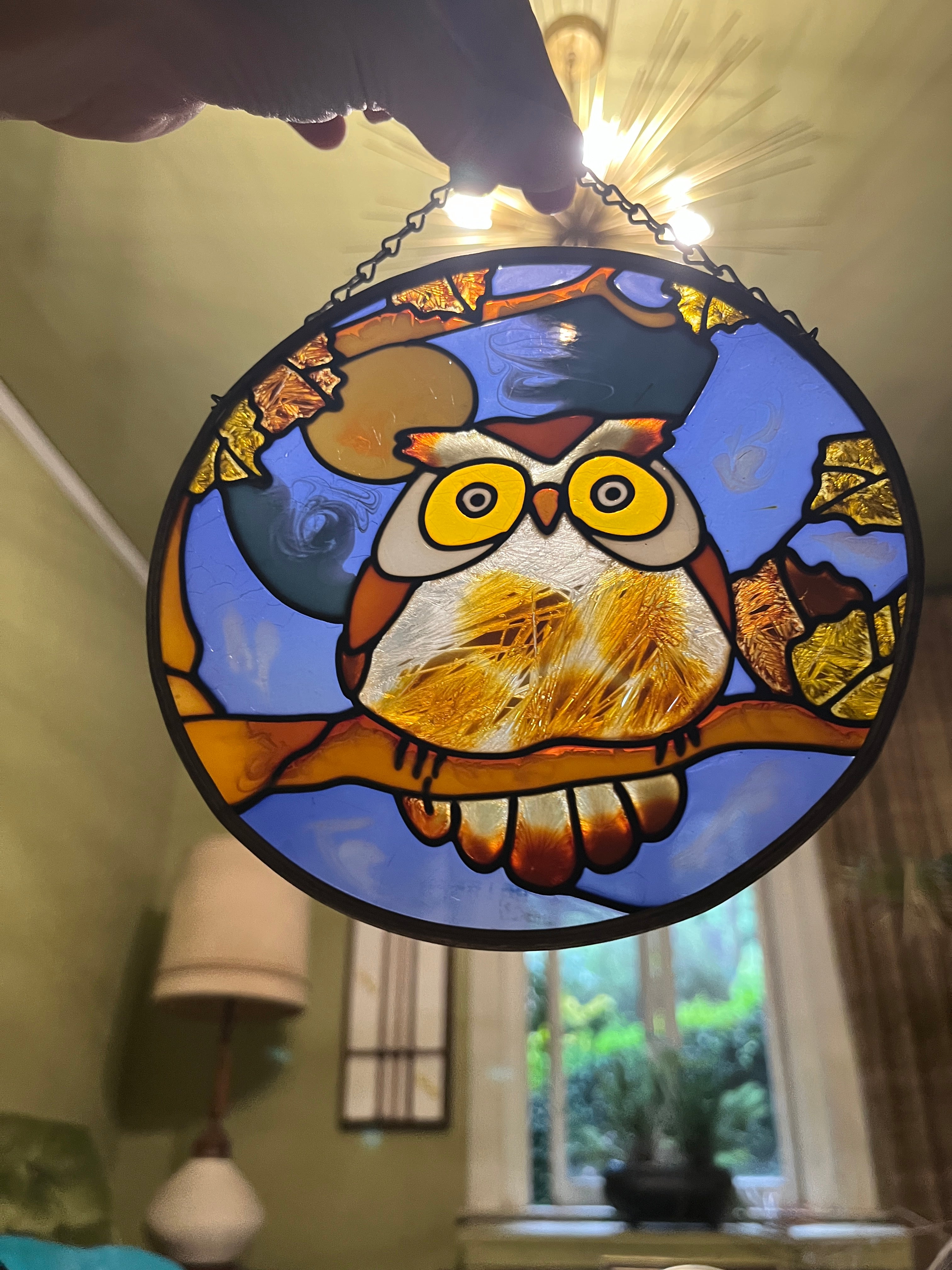 Vintage Mid-Century 1970s Stained Glass Owl Suncatcher – 6.5" Round Window Hanging pf
