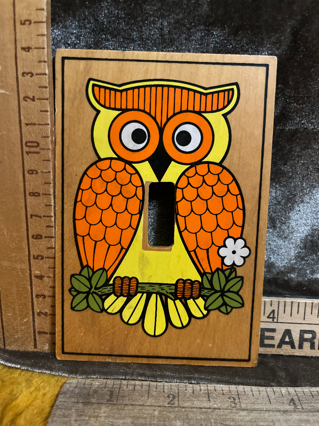Vintage 1970s MCM Wooden Owl Light Switch Plate Cover – Retro Orange & Yellow pf