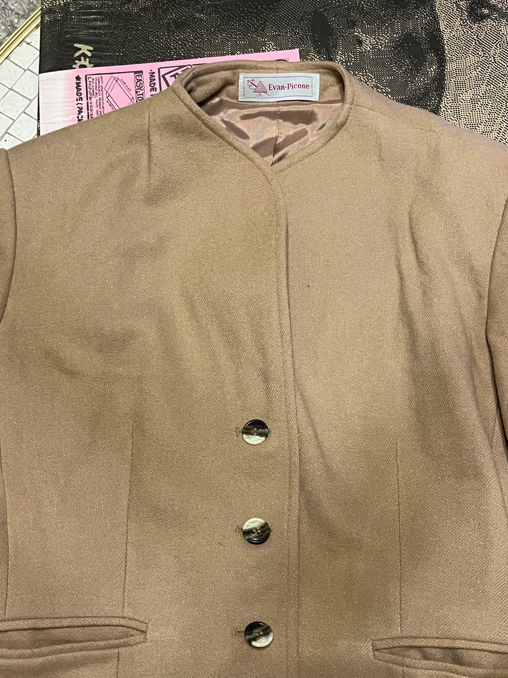 Vintage 60s Evan Picone Wool-Blend two set classic mod Jacket in camel color and skirt zz