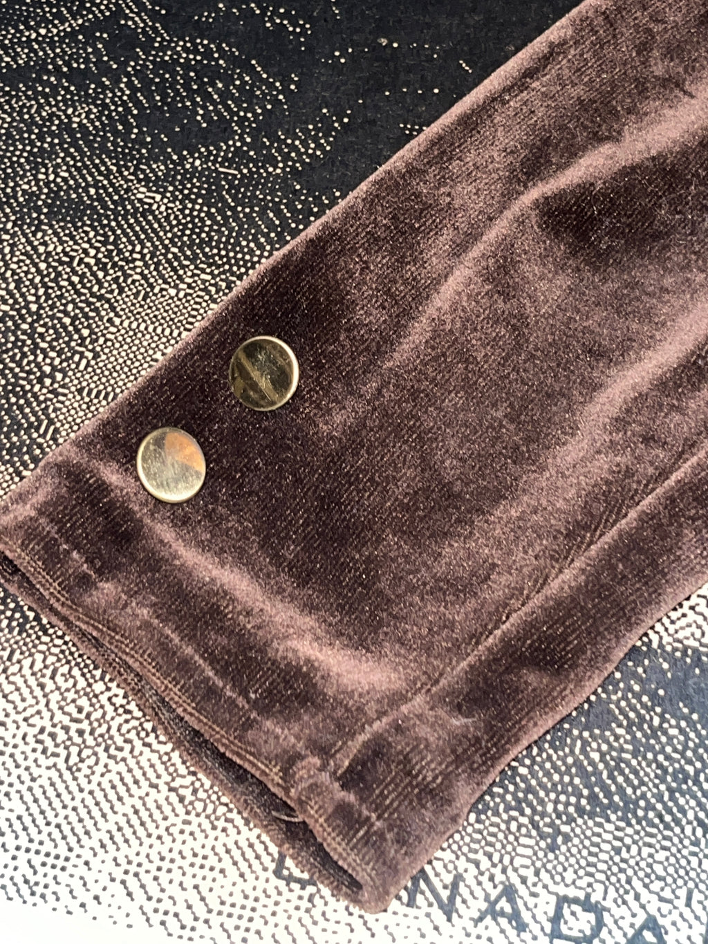 1970s butte knit brown velour two piece suit made in USA union made zz
