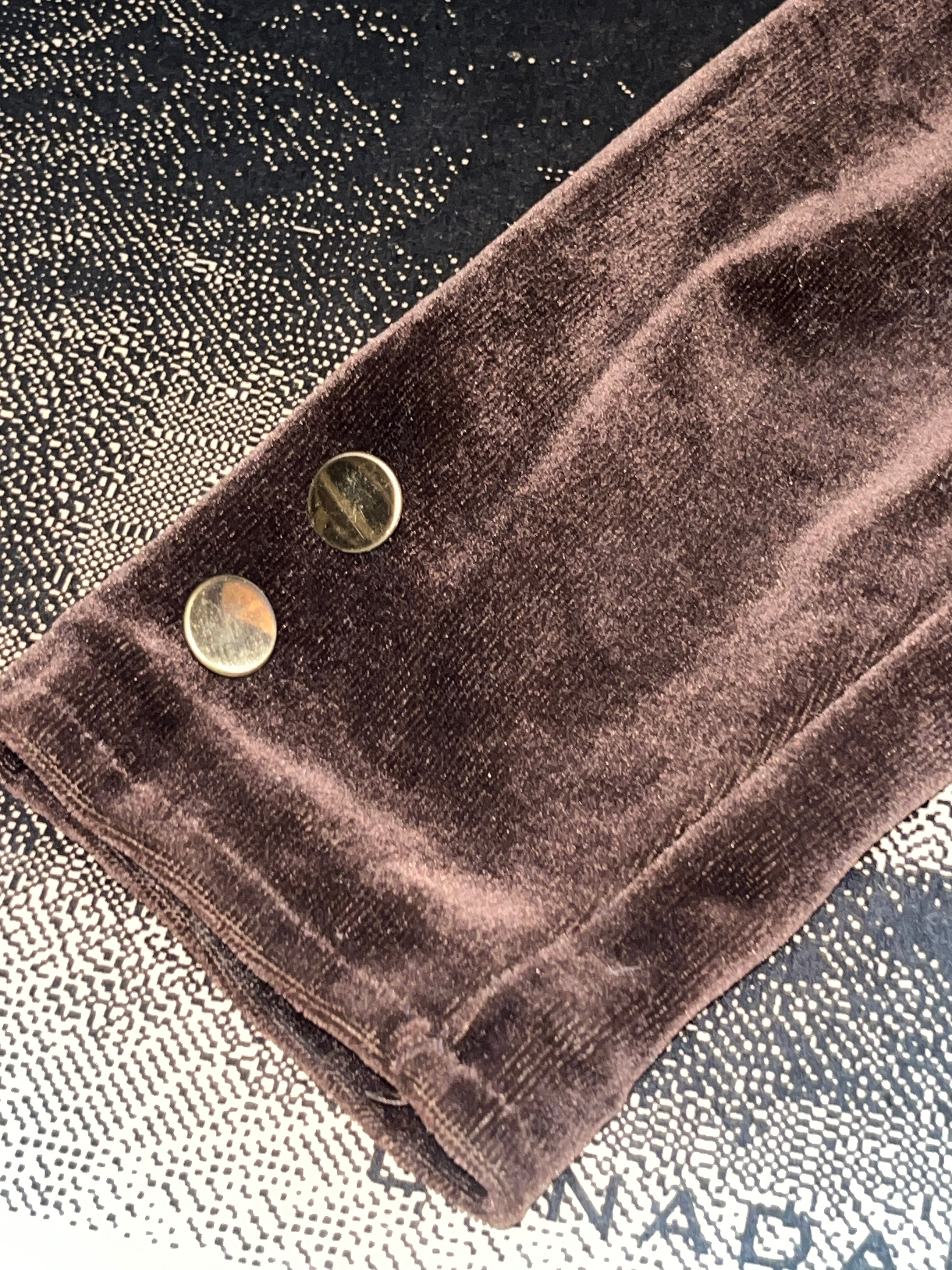 1970s butte knit brown velour two piece suit made in USA union made zz